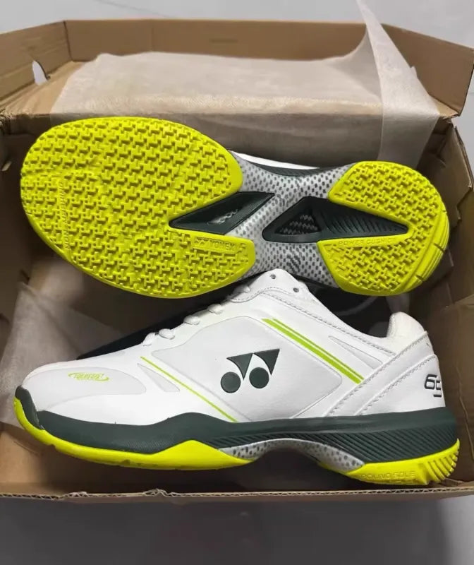 YONEX POWER CUSHION 65z VA Grayish Beige